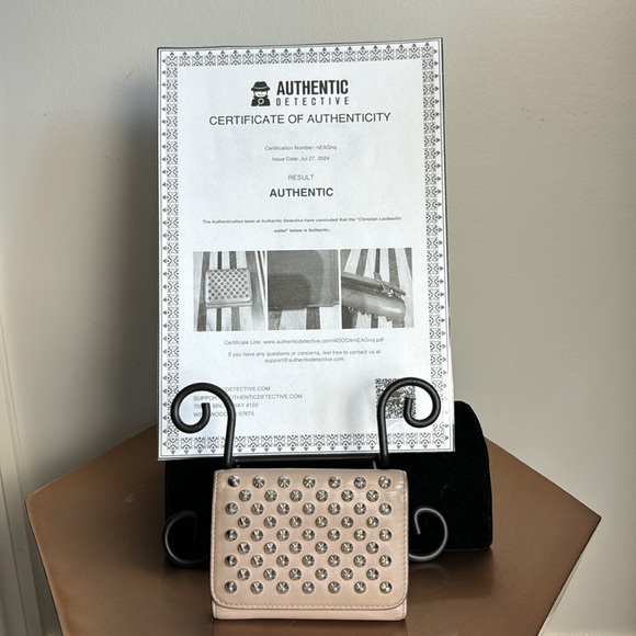 Authentic Christian Louboutin compact wallet - Picture 8 of 11